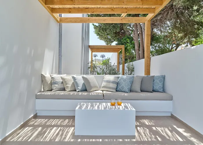 Sol Paros Apartamento Naousa